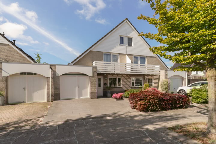 Schrijverstraat 4 dans Loon op Zand photo