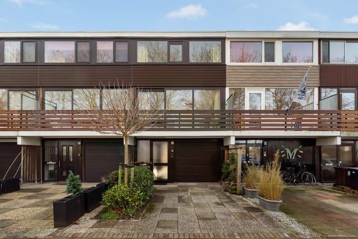 Photo of property Schuberthof 33, Alphen aan den Rijn