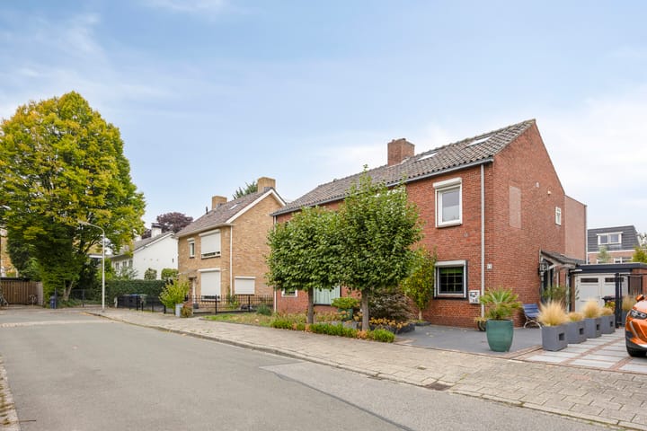 Schubertlaan 25 in Roosendaal Foto