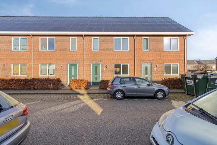 Schuitevaarstraat 2a in Oudenbosch photo