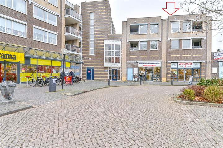 Schutsplein 68 in Hoogeveen Foto