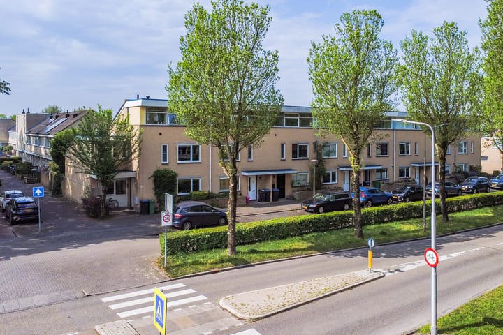 Schweitzerlaan 53 in Amstelveen Foto