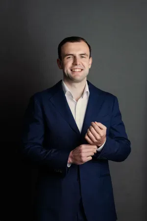 Photo of Scott Kraaijenbosch