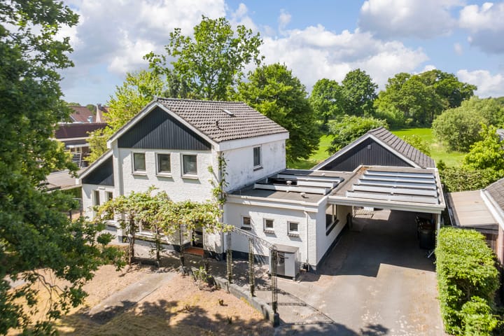 Secr. Engelbertinkstraat 14 in Ambt Delden