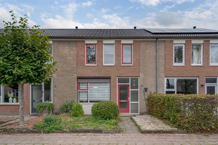 Secretaris D.J.M.C. Ottermanweg 29 in de Wijk Foto