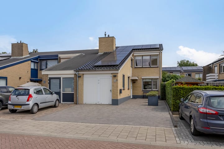 Serenadestraat 25 in Venray Foto