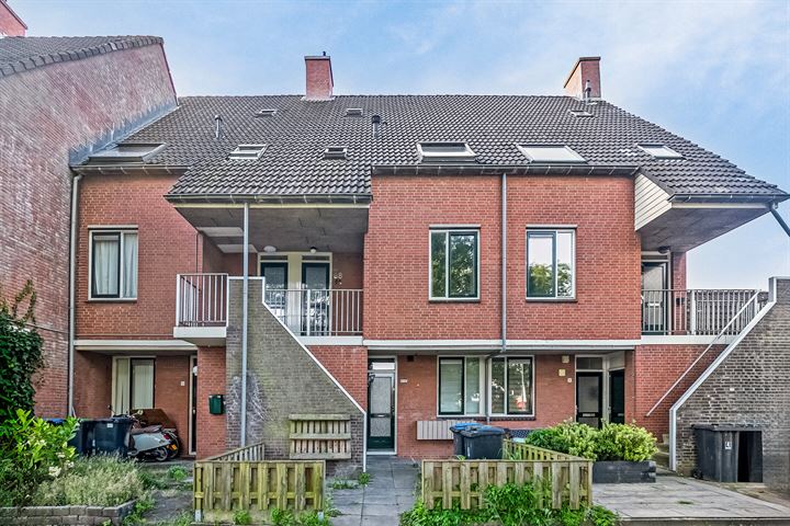 Photo of property Sering 98, Hellevoetsluis