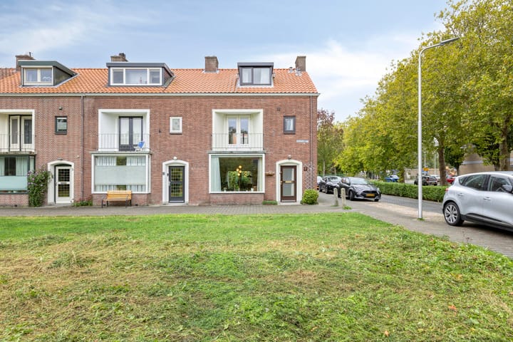 Photo of property Seringenlaan 7, Pijnacker