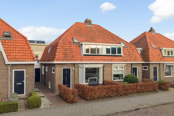 Photo of property Sieger van der Laanstraat 17, Heerenveen