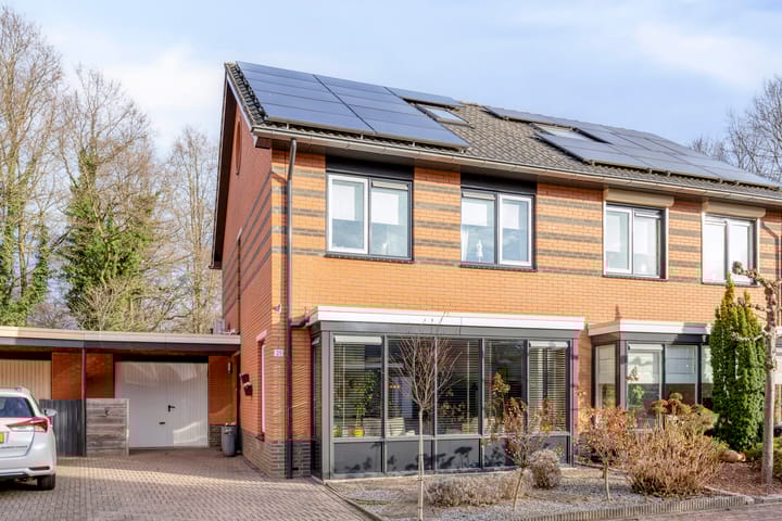 Sientje van Houtenlaan 21 dans Enschede photo