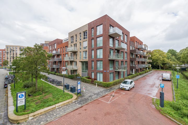 Sigmaplantsoen 102 in Leiden Foto