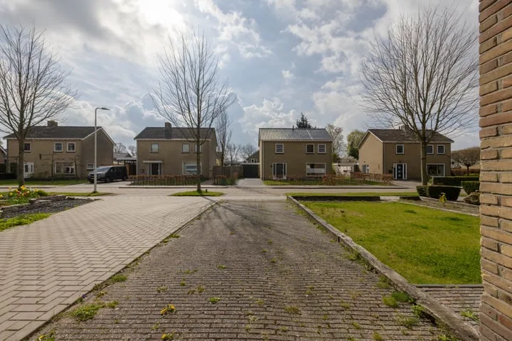 Simke Kloostermanstraat 11 Buitenpost foto 3