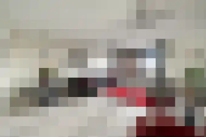 Simon Carmiggelthof 87 in Den Haag