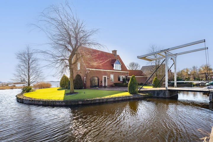 Simon van Capelweg 12 en Noorden foto