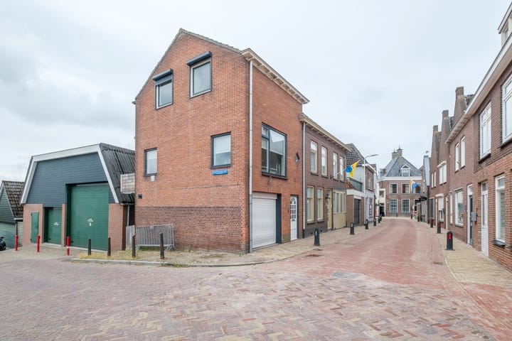Simondsstraat 12 en Genemuiden foto