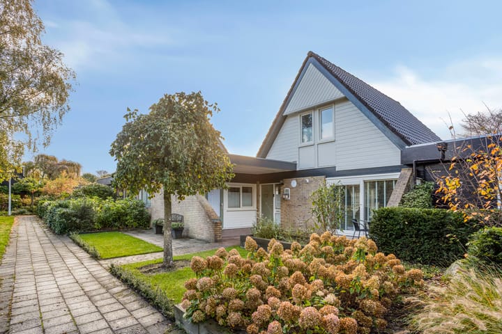 Sinderhôven 38 en Hurdegaryp foto