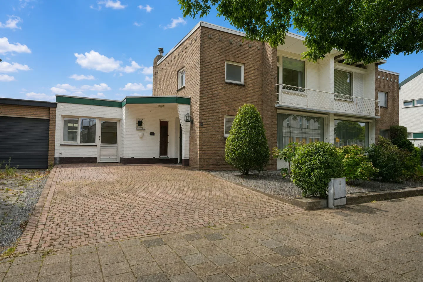 Sint Agnesstraat 14 in Bunde