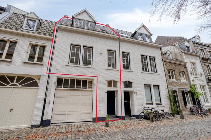 Sint Bernardusstraat 23 dans Maastricht photo