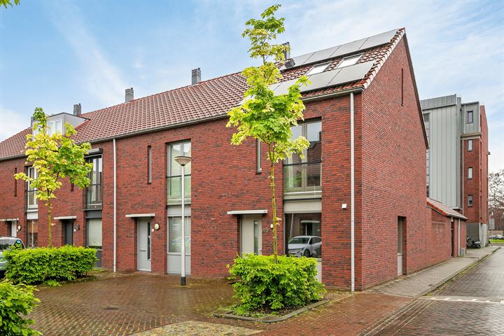 Sint Eustatiusstraat 49 in Tilburg Foto
