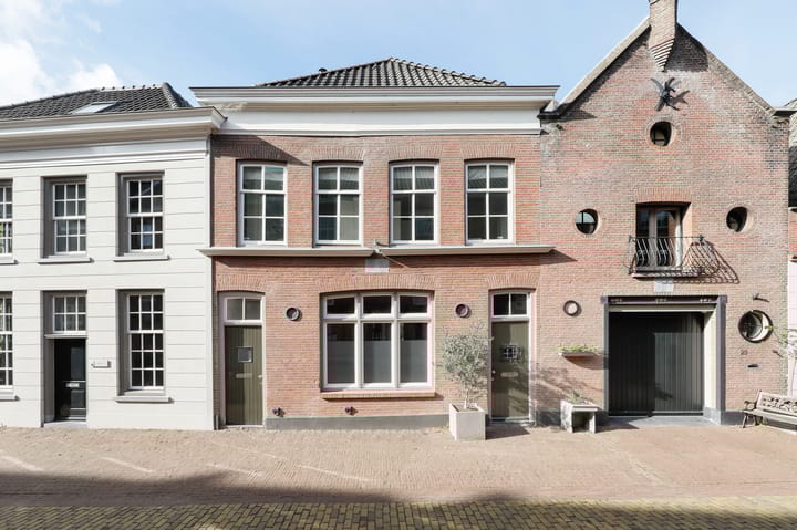 Sint Jacobstraat 31 dans 's-Hertogenbosch photo