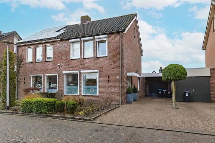 Sint Janshof 28 Wernhout