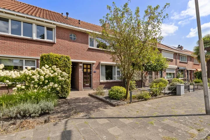 Sint Theresiastraat 25 Roosendaal thumbnail 45