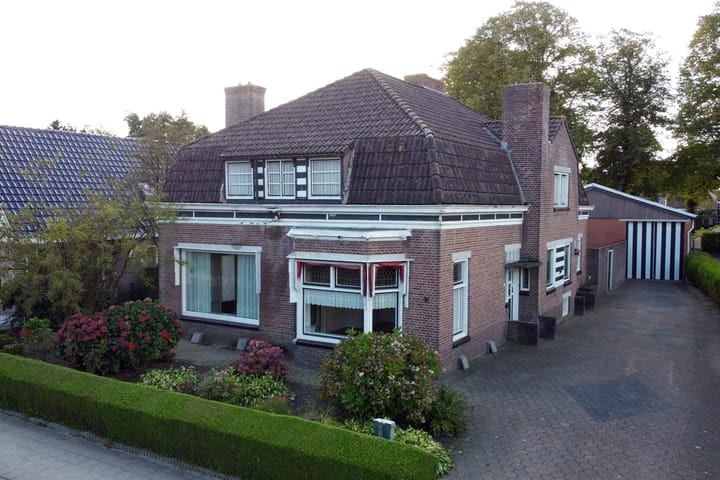 Skoalikkers 10 in Augustinusga Foto