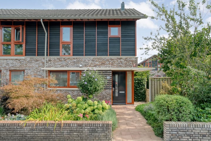 Slaperdijkstraat 34 in Zwolle photo