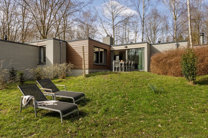 Slingerweg 1-645 in Zeewolde photo