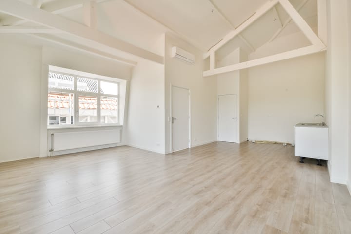 Sloterweg 6 in Badhoevedorp foto