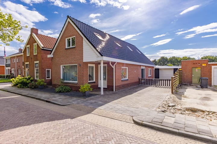 Sluiskade 73 in Musselkanaal Foto