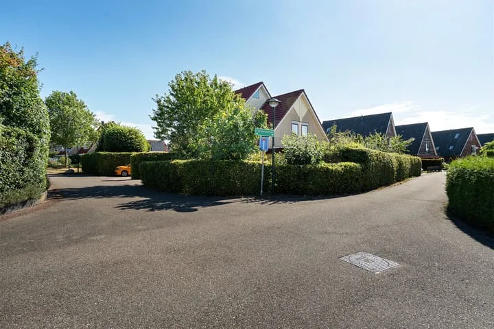 Smaragddreef 3 Emmen foto 2