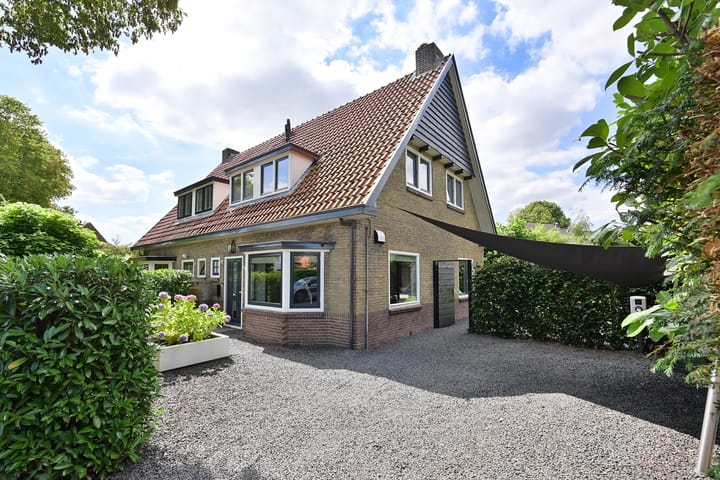 Smeekweg 2b in Laren Foto