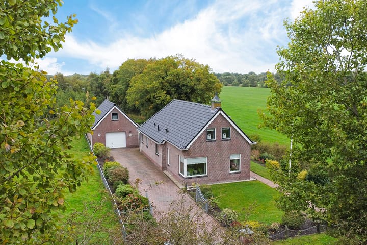 Photo of property Smidswei 68, Drachtstercompagnie