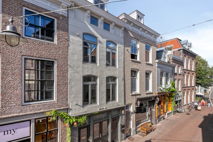 Snellestraat 46B in 's-Hertogenbosch Foto