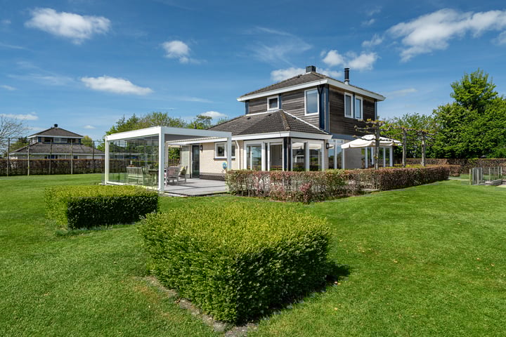 Snoekeblêd 11 in Grou Foto