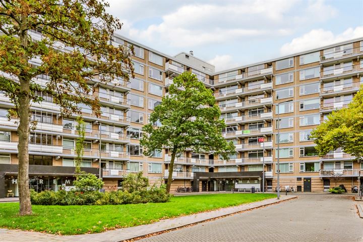 Söderblomplaats 546 dans Rotterdam photo