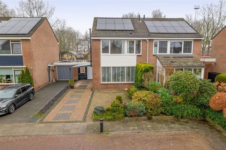 Soetan Sjahrirweg 12 in Muntendam photo