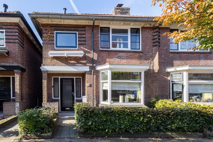 Sparstraat 74 in Oldenzaal photo
