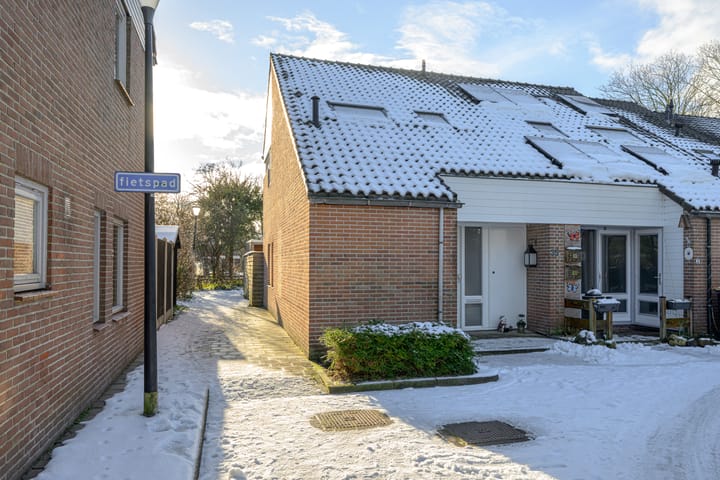 Sperwerhof 35 en Schagen foto