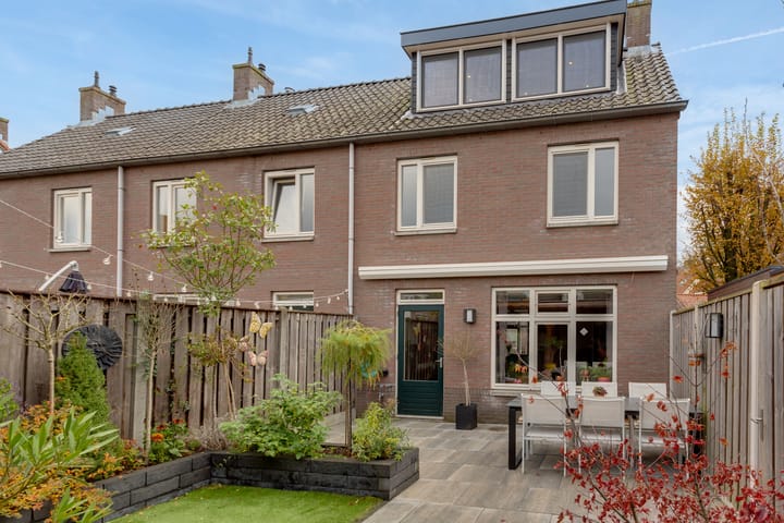 Photo of property Spoelsterstraat 24, Hengelo