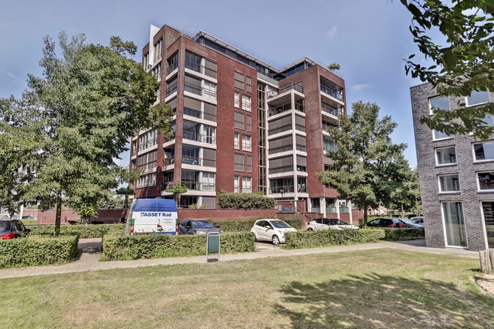 Spoordijk 6 in Raamsdonksveer Foto