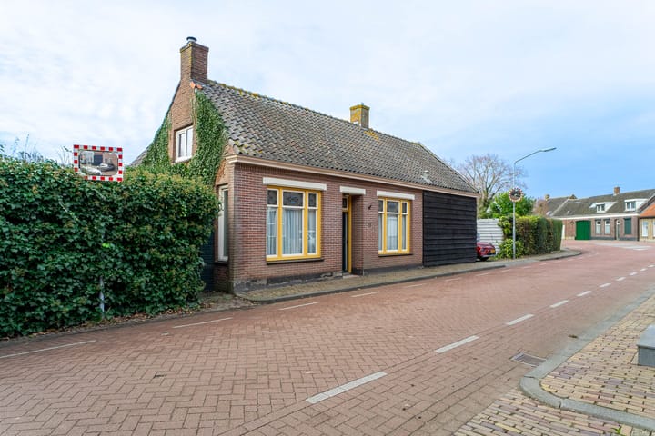 Photo de la maison Spoorstraat 12, Hooge Zwaluwe