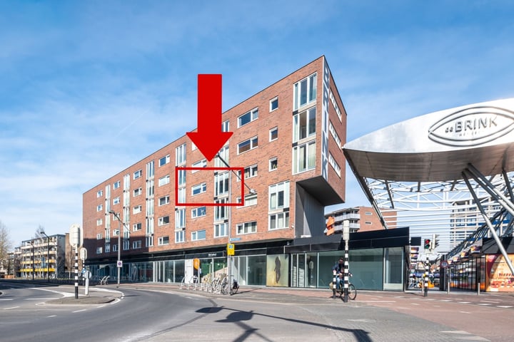 Spoorstraat 33 dans Hengelo photo