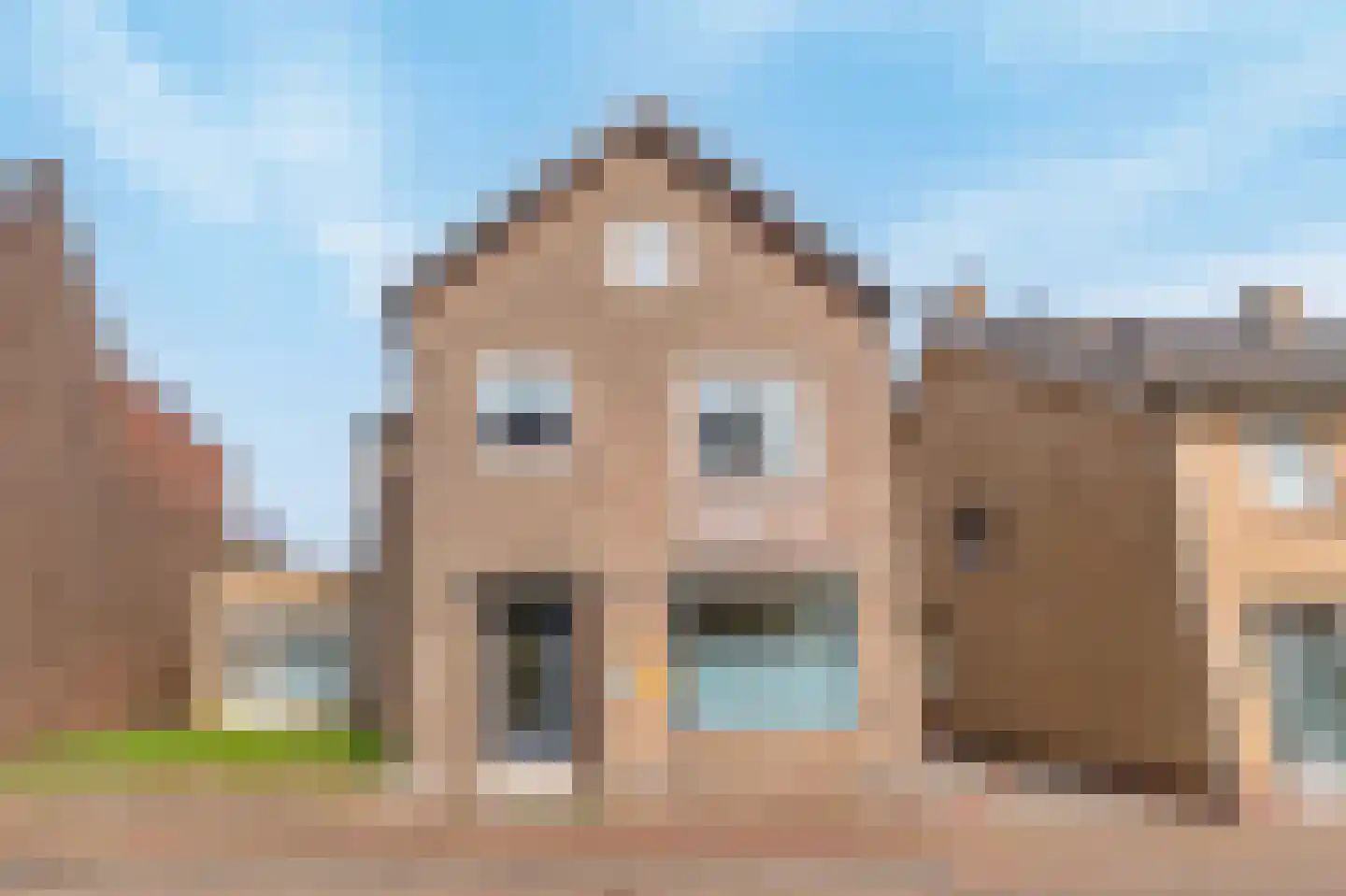 Spoorstraat 48 in Geleen
