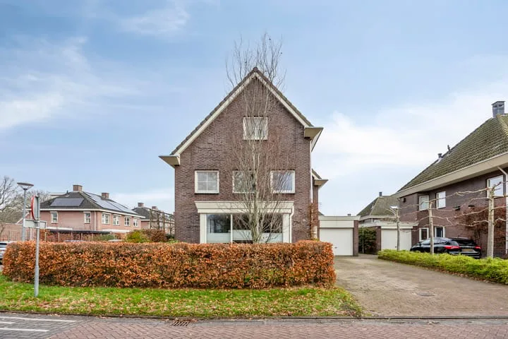 Spoorstraat 9 Gieten foto 3