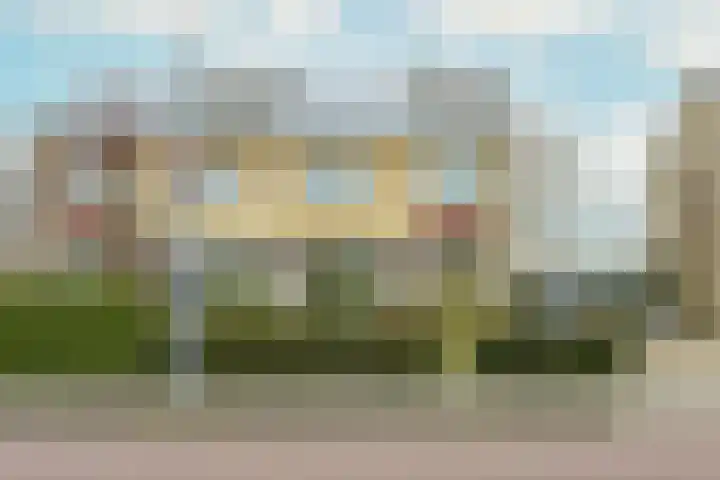 Sportveldweg 64 in Nieuw-Vennep