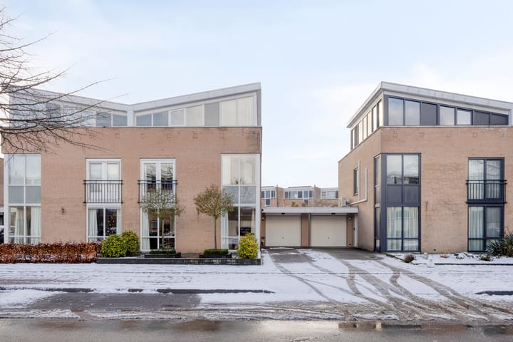 Sprookjesbosch 77 in Eindhoven photo