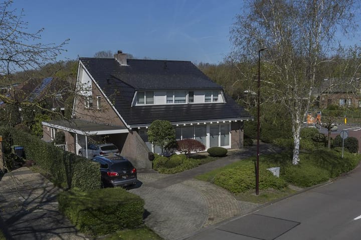 Spuilaan 2 en Oudenbosch foto