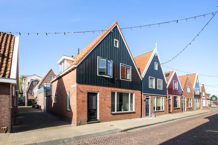 St Jozefstraat 13 in Volendam photo